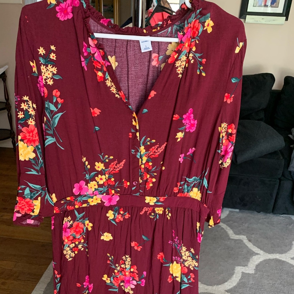 4 old navy assorted dresses